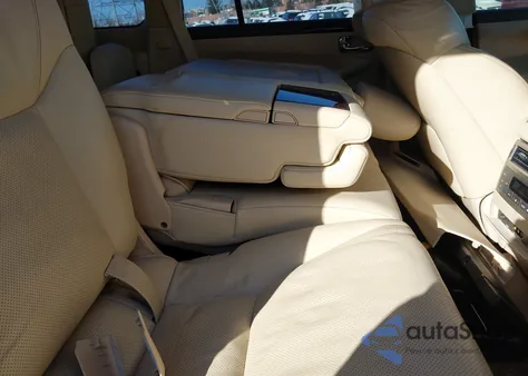 2013 Lexus Lx 570 z USA, uszkodzony, nr VIN JTJHY7AX6D4097426